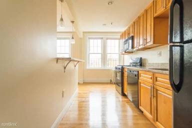 Main picture of 286-288 Chestnut Hill Ave