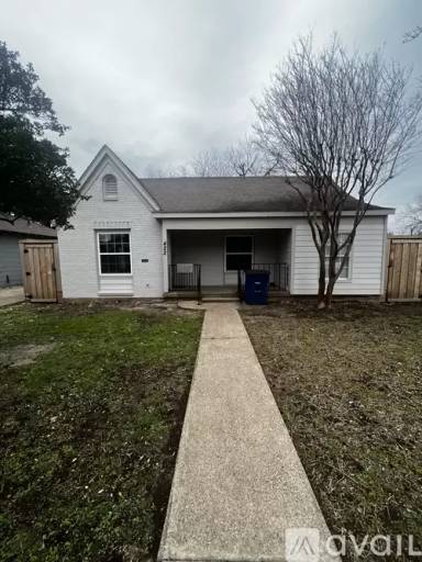 Main picture of 422 Hollywood Ave