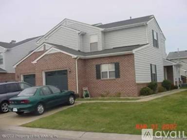 Main picture of 252 Belmont Cir