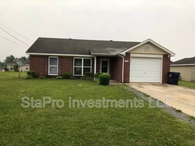 Main picture of 137 Village Pl