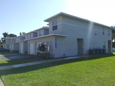Main picture of 13430 Hidden Palms Cv