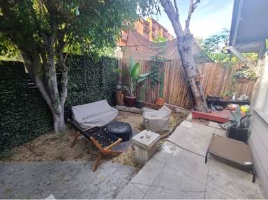 Main picture of 3713 Evans St