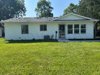 Main picture of 7383 Warwick Ave
