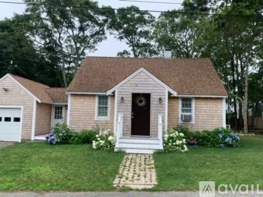 Main picture of 14 Paine Ave