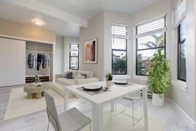 Main picture of 2385 Folsom