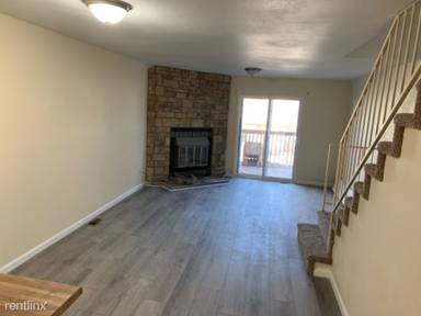 Main picture of 10438 W Dartmouth Ave
