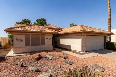 Main picture of 26632 S Branchwood Ct