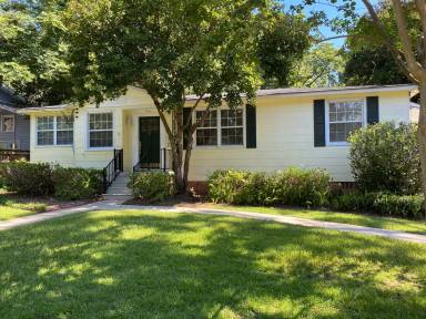 Main picture of 514 E 9th Ave