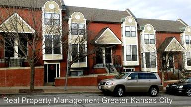 Main picture of 526 W 10th St