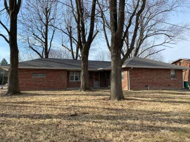 Main picture of 203 N 7th St