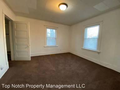 Main picture of 702 23rd Ave