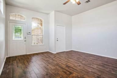 Main picture of 4629 Thistle Creek Ct