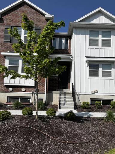 Main picture of Parkside at Herriman Town Center
