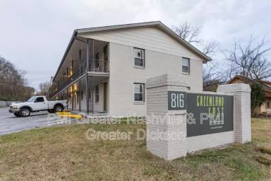 Main picture of 816 Greenland Dr