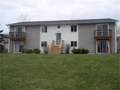 Main picture of 560 Whispering Ln