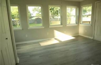 Main picture of 5215 Haverfield Rd