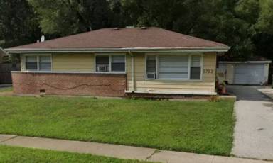 Main picture of 2722 Circle Dr