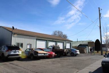 Main picture of 146 Cedar St