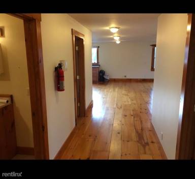 Main picture of 10 Central St