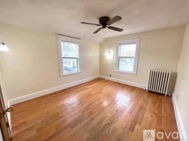 Main picture of 164 Marlboro St