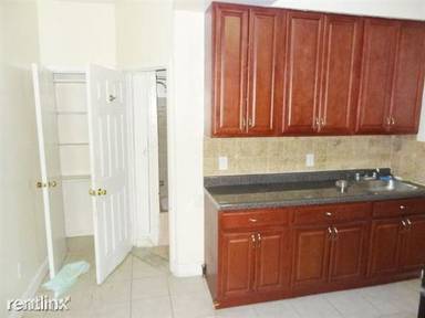 Main picture of 124 74th St