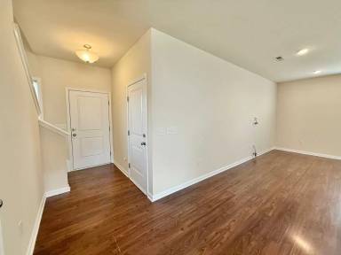 Main picture of 4110 Catfish Way