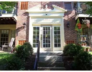 Main picture of 1050 Eve Dr