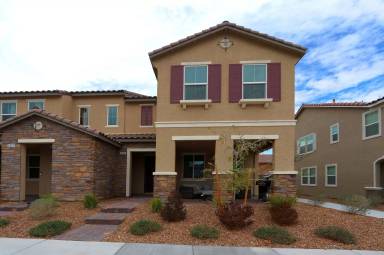 Main picture of 2864 Tanager Hill St