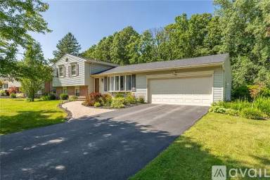 Main picture of 16 Mertensia Ln