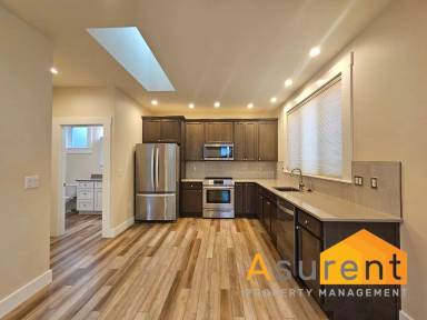 Main picture of 241 7th St