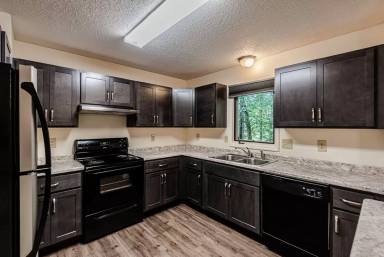 Main picture of 112 Glenn Bridge Rd