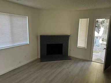 Main picture of 2500 Liberty Ct