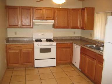 Main picture of 3318 E Flower St