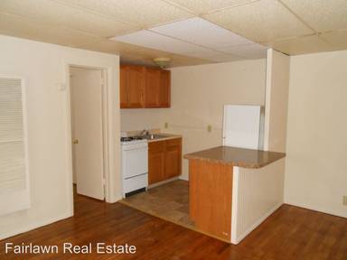 Main picture of 711 S Randolph St