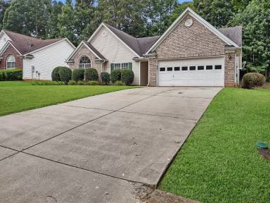 Main picture of 983 Noble Oak Ct