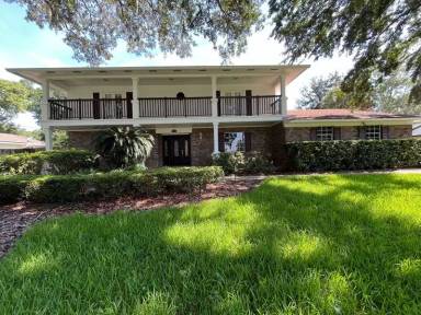 Main picture of 1745 E Adams Dr