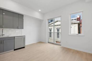 Main picture of 231 N 12th St