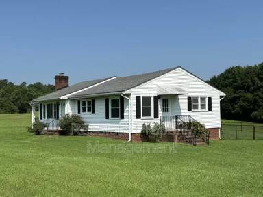 Main picture of 83 Mullen Rd