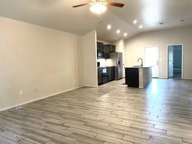 Main picture of 2116 143rd St