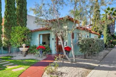 Main picture of 900 E Ave