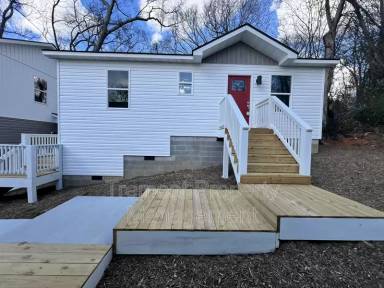 Main picture of 3118 Noa Street Adu