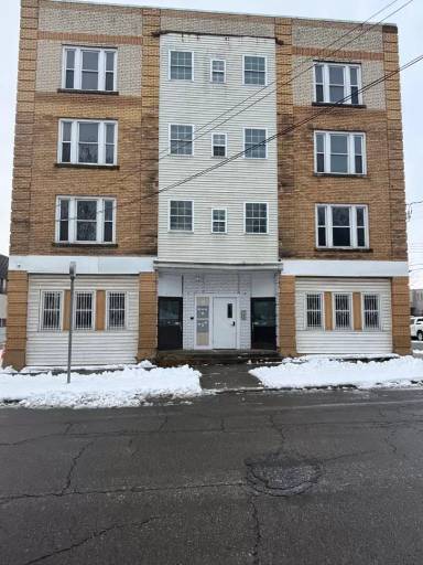 Main picture of 47 Carroll St