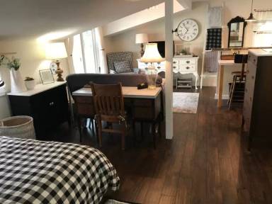 Main picture of 10703 16th St E