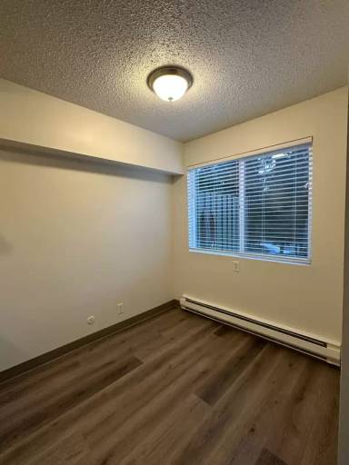 Main picture of Spar: 4209 30th Ave SW - 305