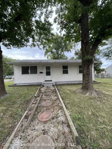 Main picture of 600 S Linden St