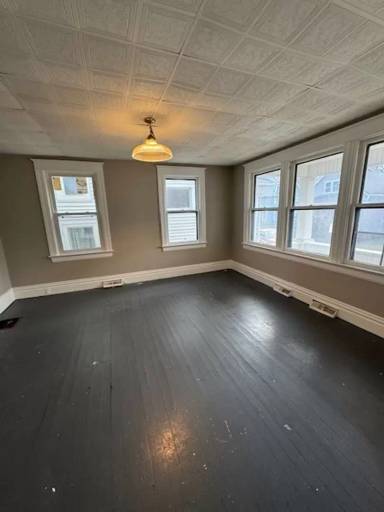 Main picture of 650 5th St