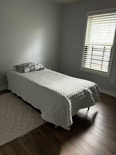 Main picture of 2996 1st Ave SW