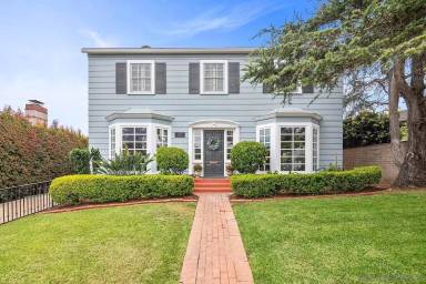 Main picture of 2719 Chatsworth Blvd