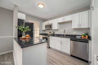 Main picture of 510 Basswood Ave