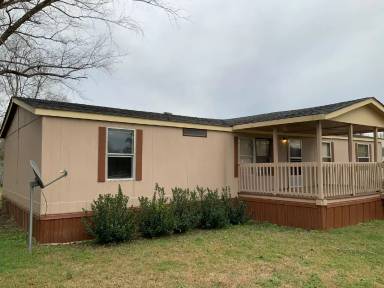 Main picture of 80 Rolling Creek Dr